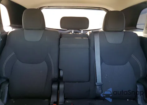 2016 Jeep Cherokee Latitude из США, поврежденный, VIN 1C4PJMCSXGW263877